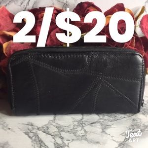 Black Soft Patchwork Leather Zippered Continental Wallet